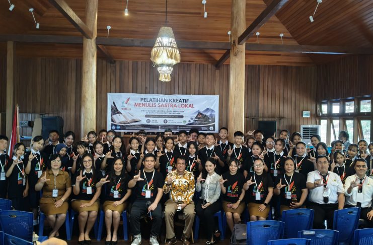 Lestarikan Sastra Lokal, Sanggar Kamang Wangko Woloan Gelar Pelatihan Menulis bagi Generasi Muda