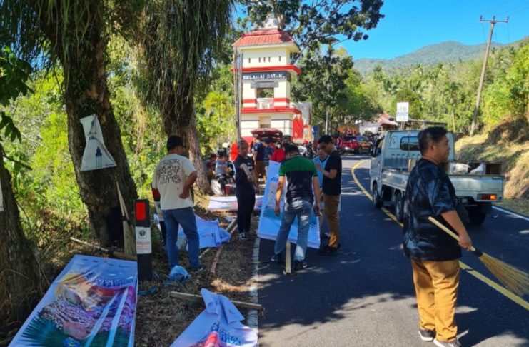 Pemprov Sulut Turut Sukseskan TIFF 2026, ASN Kerja Bakti dan Pasang Baliho di Jalur Manado–Tomohon