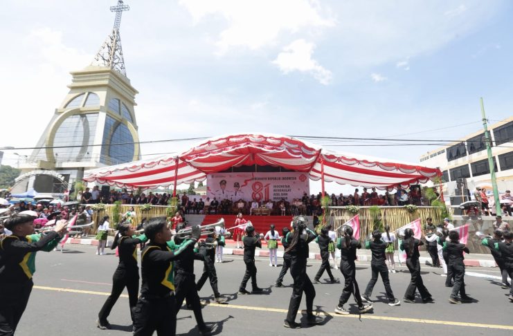 Defile 17 Agustus Meriahkan HUT ke-81 Kemerdekaan RI di Kota Tomohon